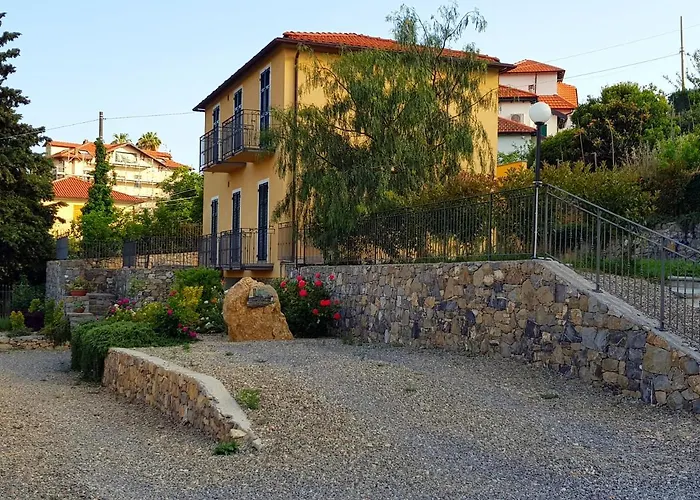 Casa Laura Σπίτι διακοπών Imperia